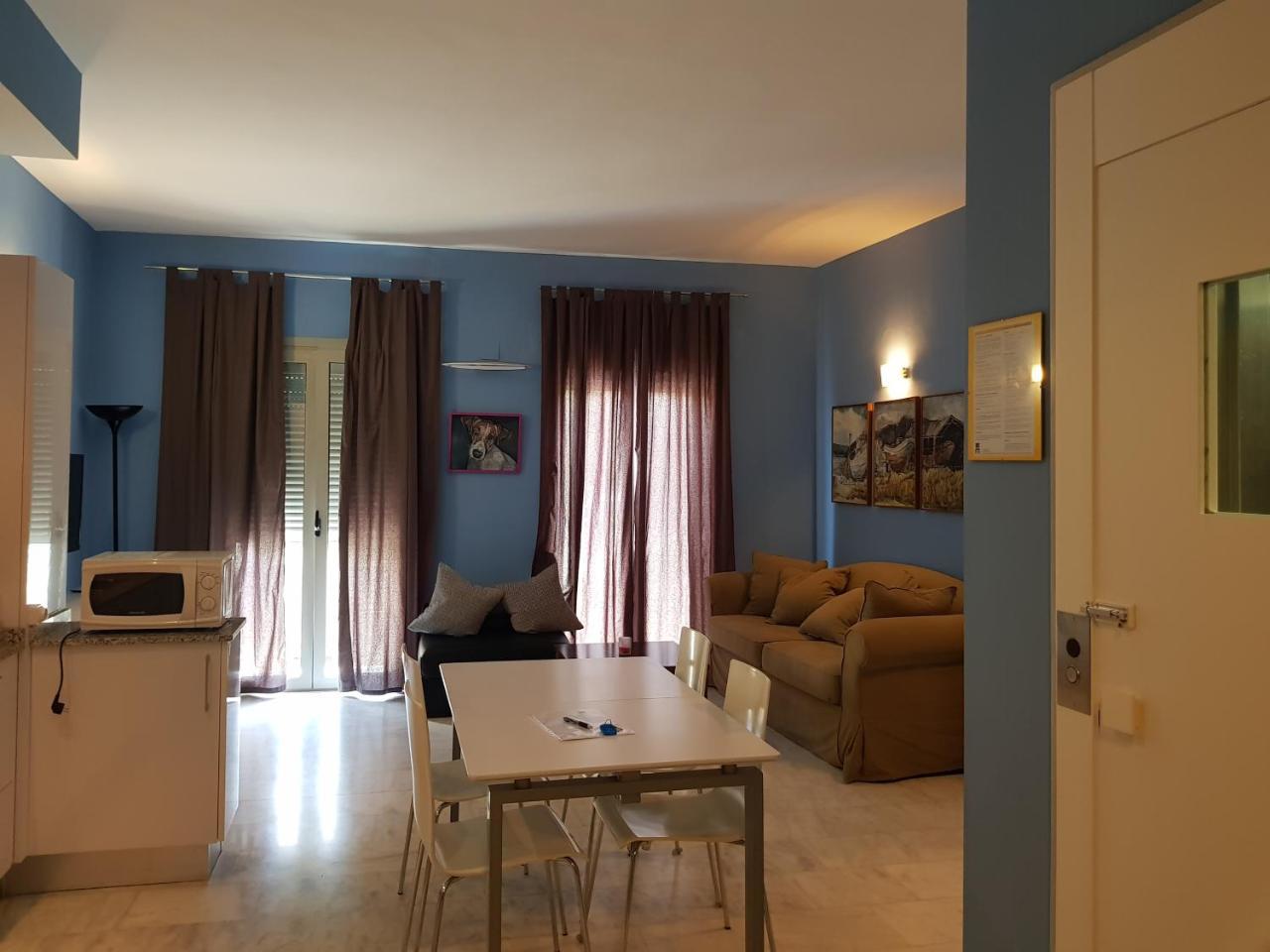 Mr Flats Apartment