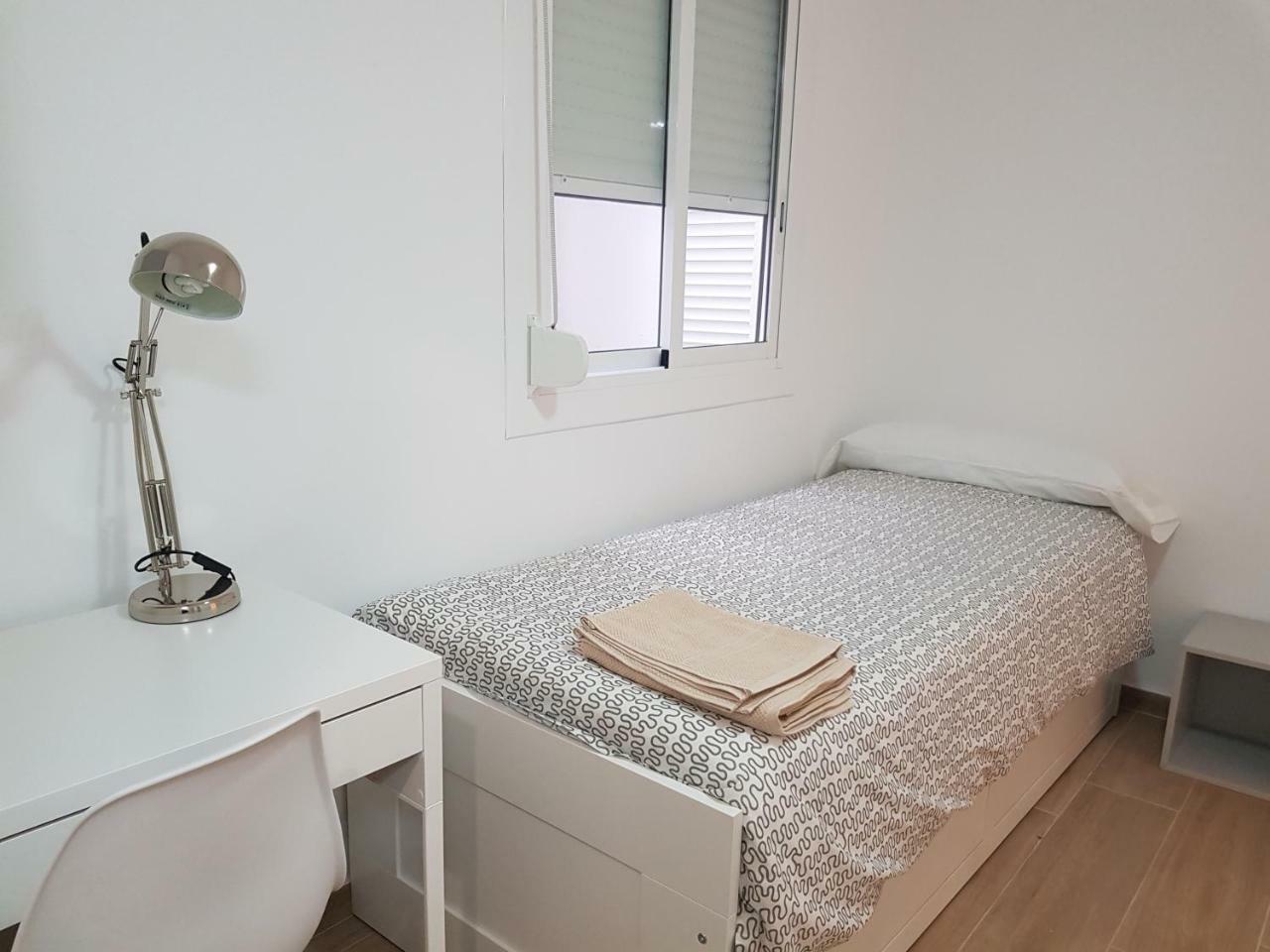 Peris Brell Apartment *