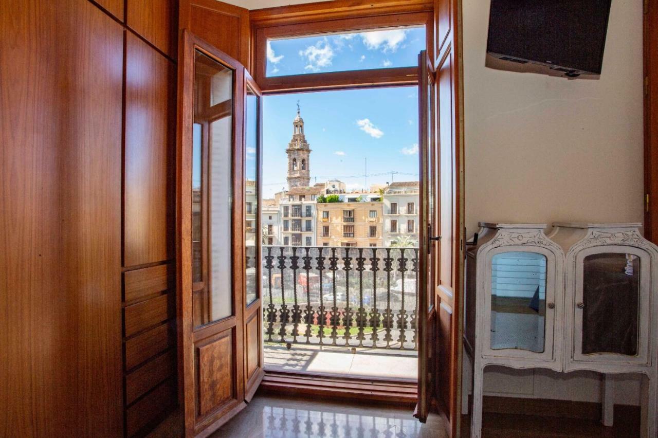 Reina 2* Valencia