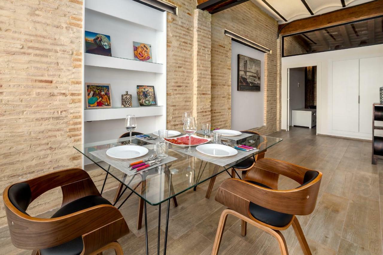 Florit Flats - Center Luxurious 1br 1ba Terrace Wi-fi Ac