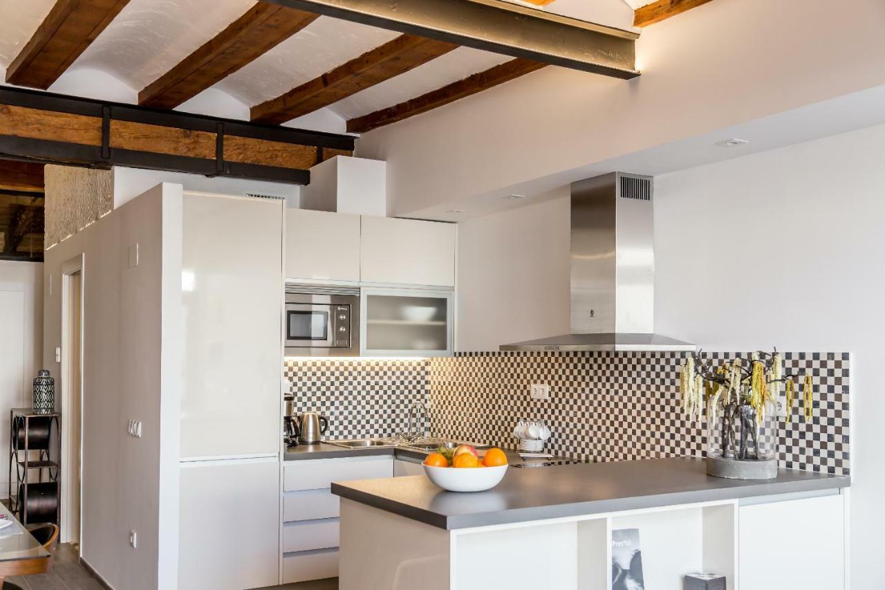 Florit Flats - Center Luxurious 1br 1ba Terrace Wi-fi Ac Appartement *