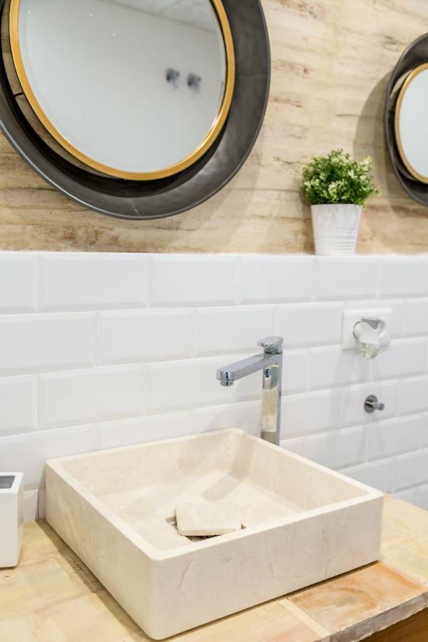 Florit Flats - Center Luxurious 1br 1ba Terrace Wi-fi Ac Appartement