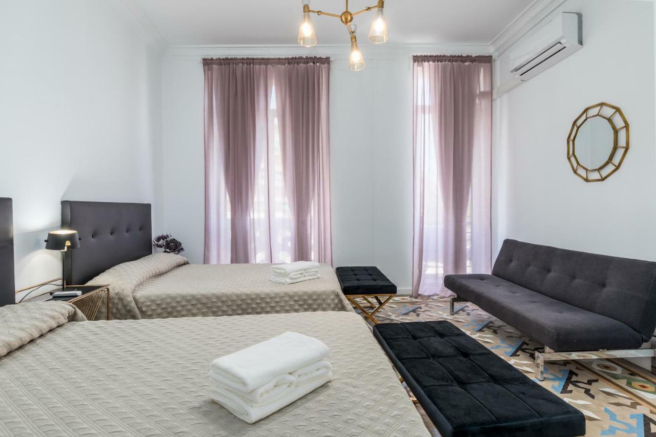 Travel Habitat Port Valencia. Apartamento *