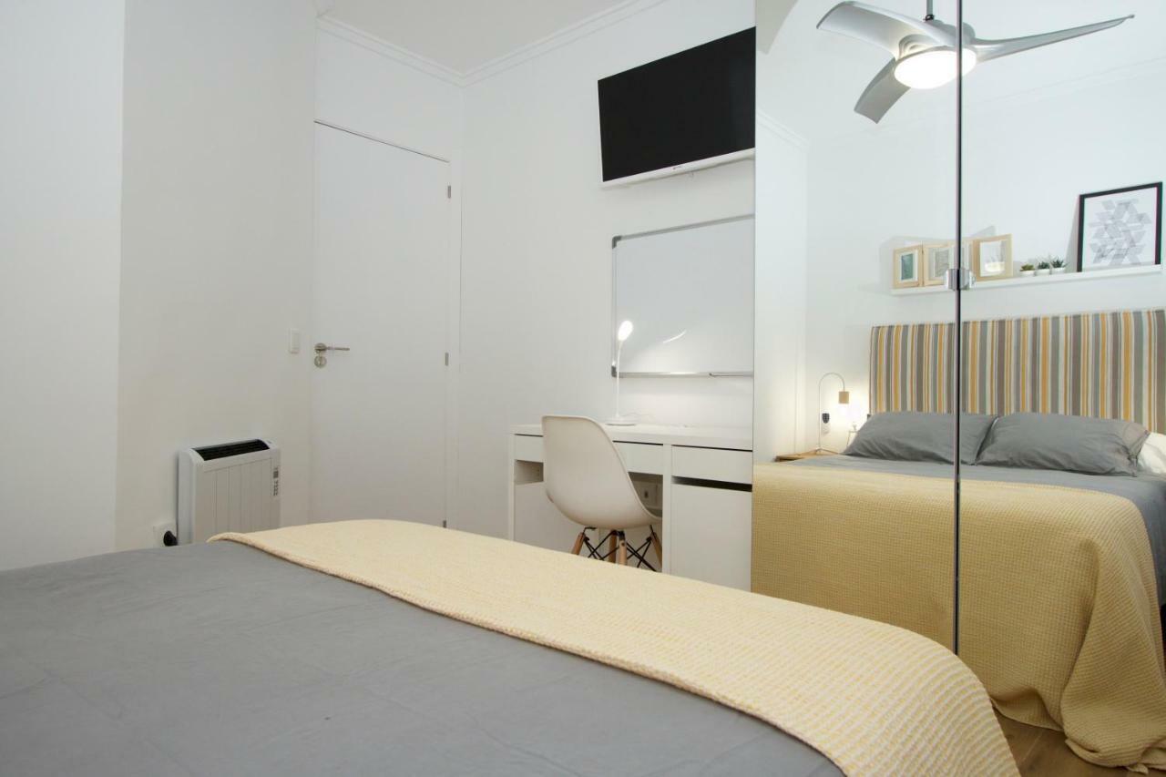 Apartment Md Poeta Andres Cabrelles