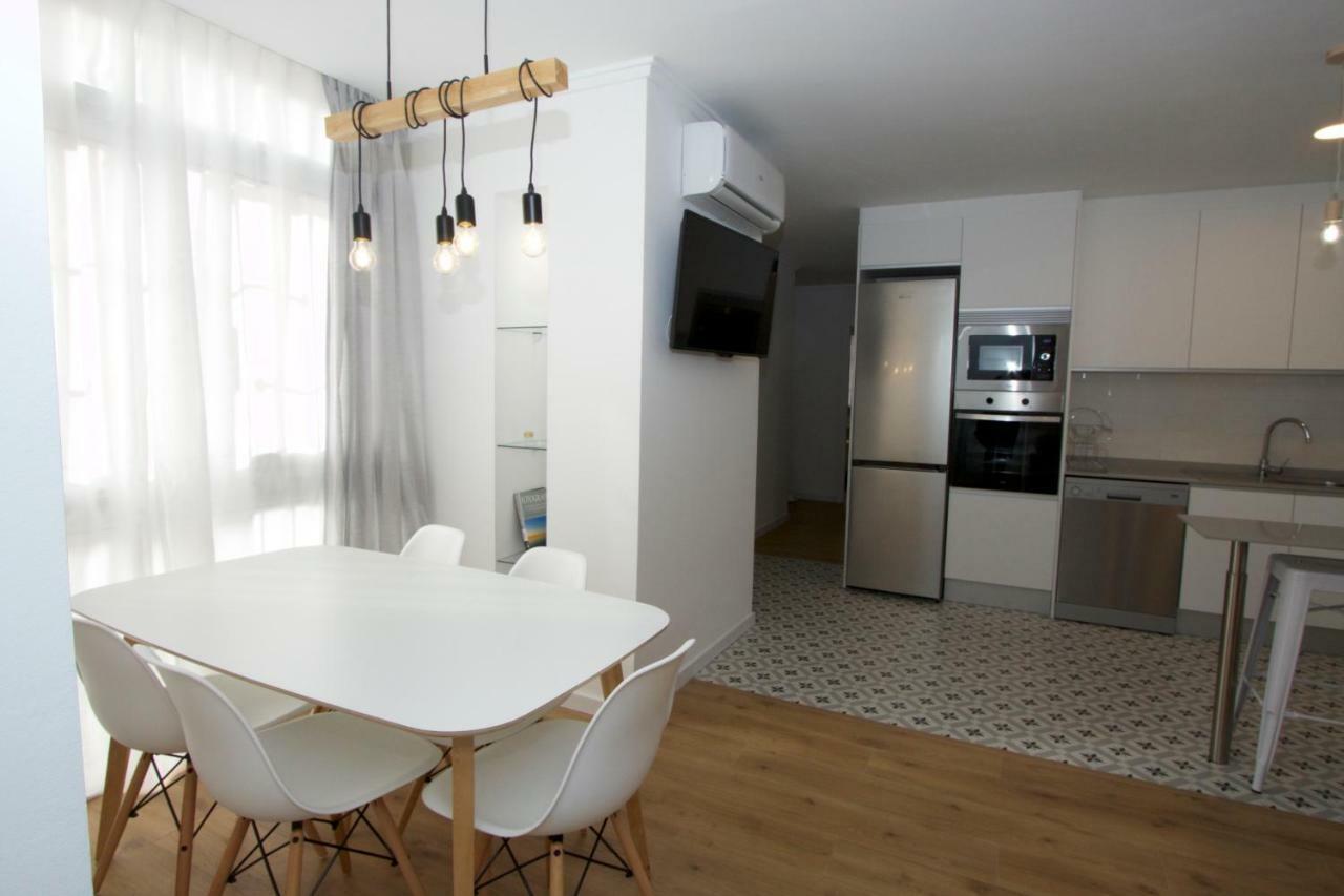 Md Poeta Andres Cabrelles Apartment *