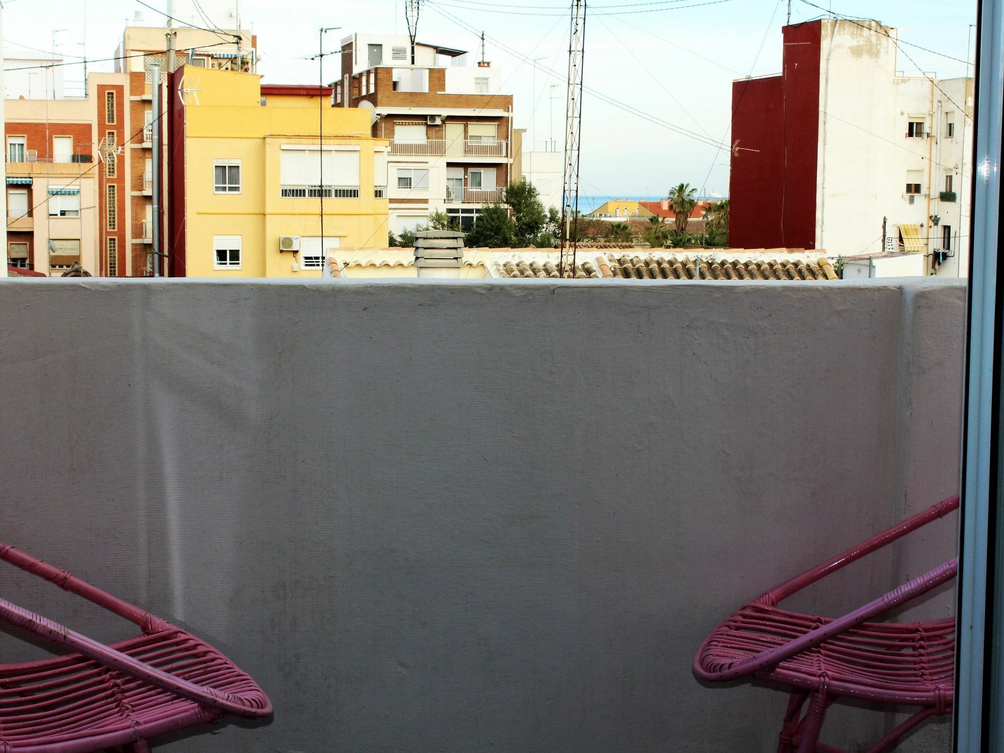 400 Meters From The Valencia
