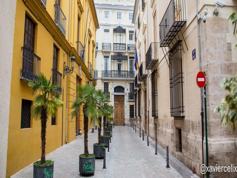 Cisneros Flat Apartment