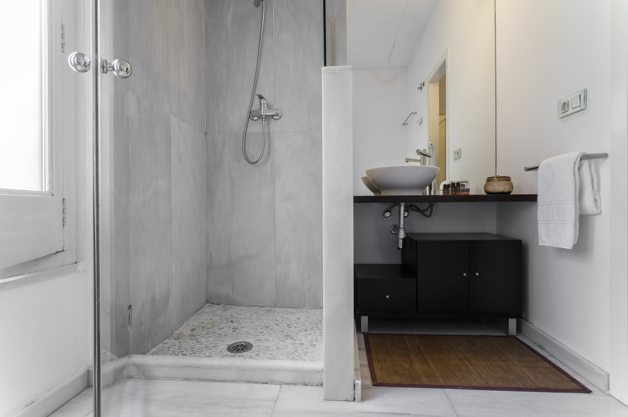 Marshall By Hoom Apartment
