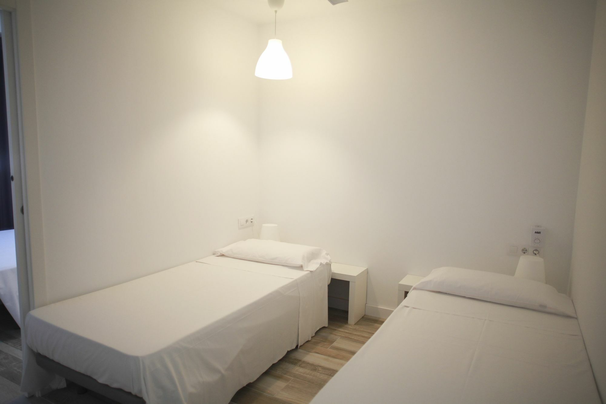 Nwt Station Apartment