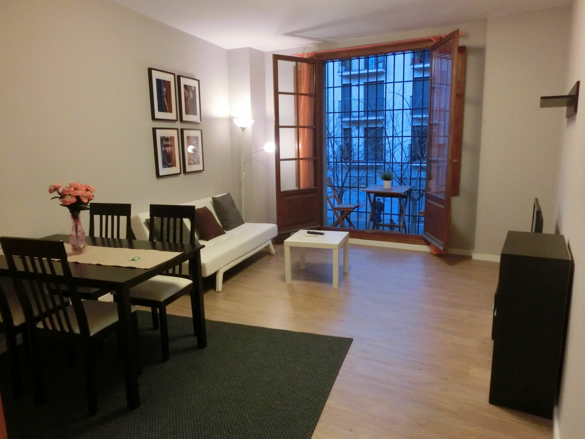 Total Market Apartment Valencia