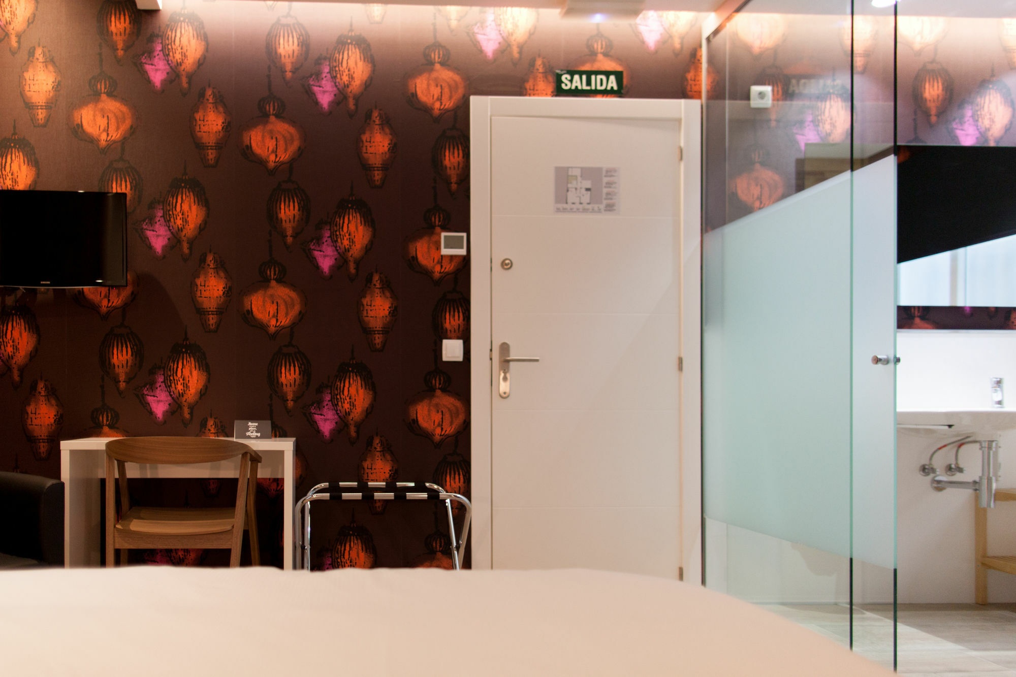 Host & Guest house 3*