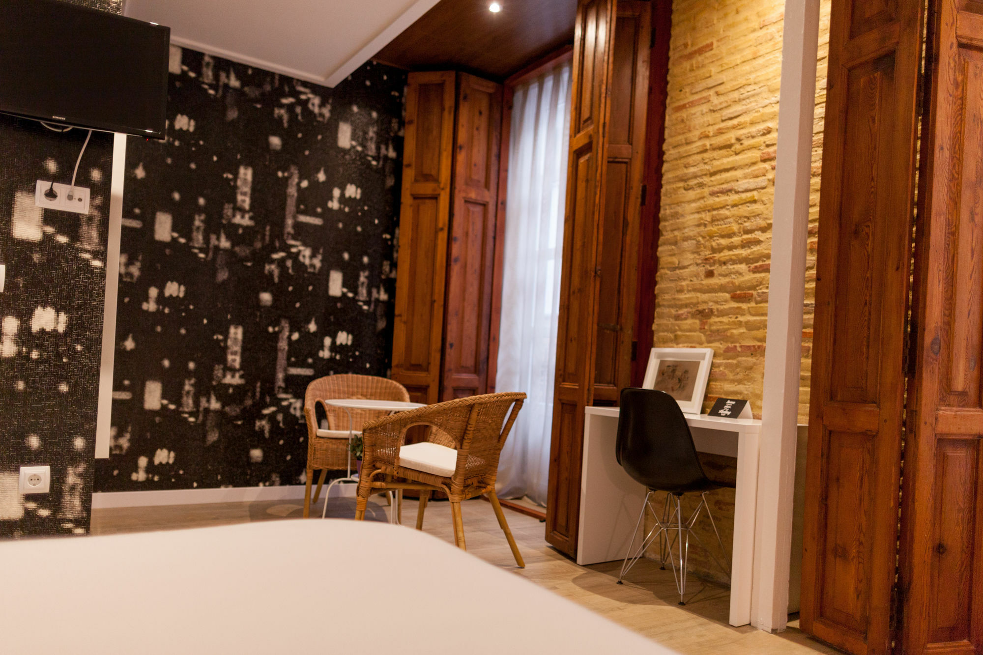 Host & Guest house 3*
