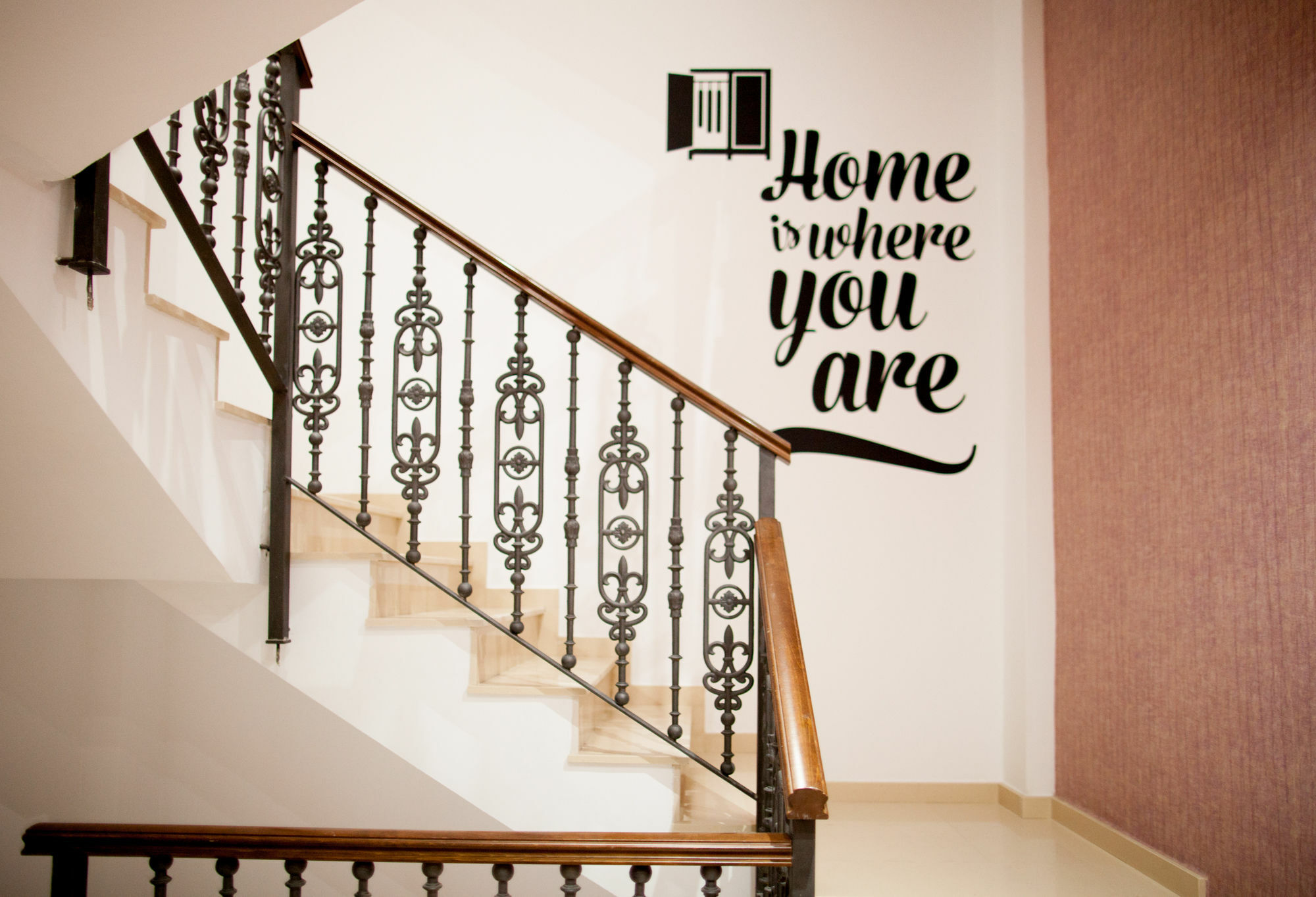 Host & Guest house Valencia