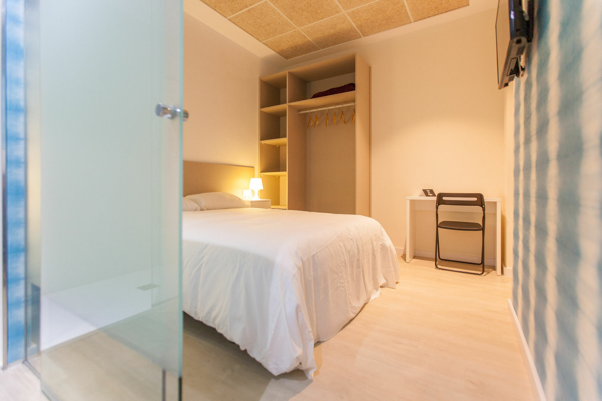 Guest house Host & 3*