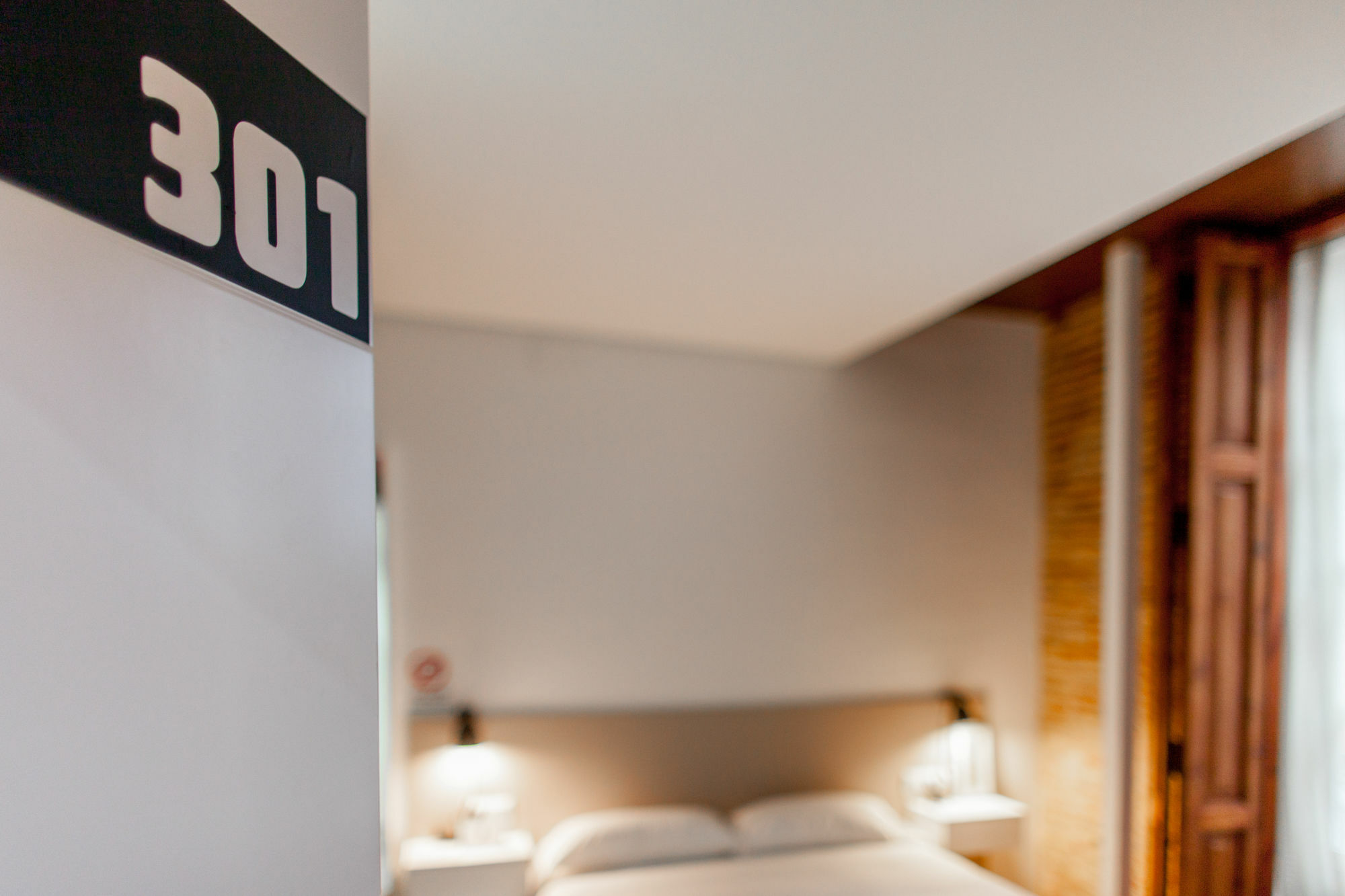 Guest house Host & Valencia
