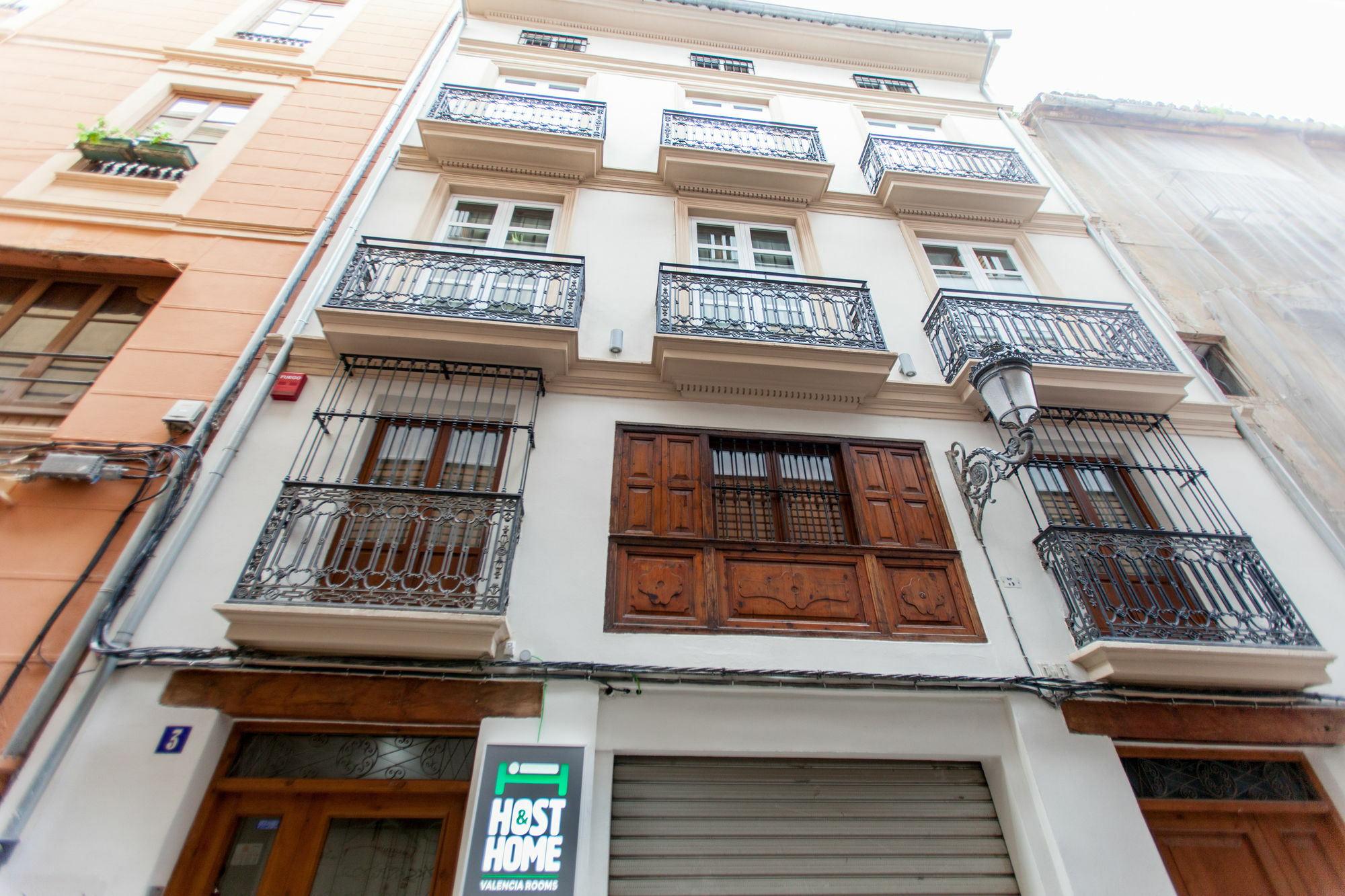 Host & Guest house