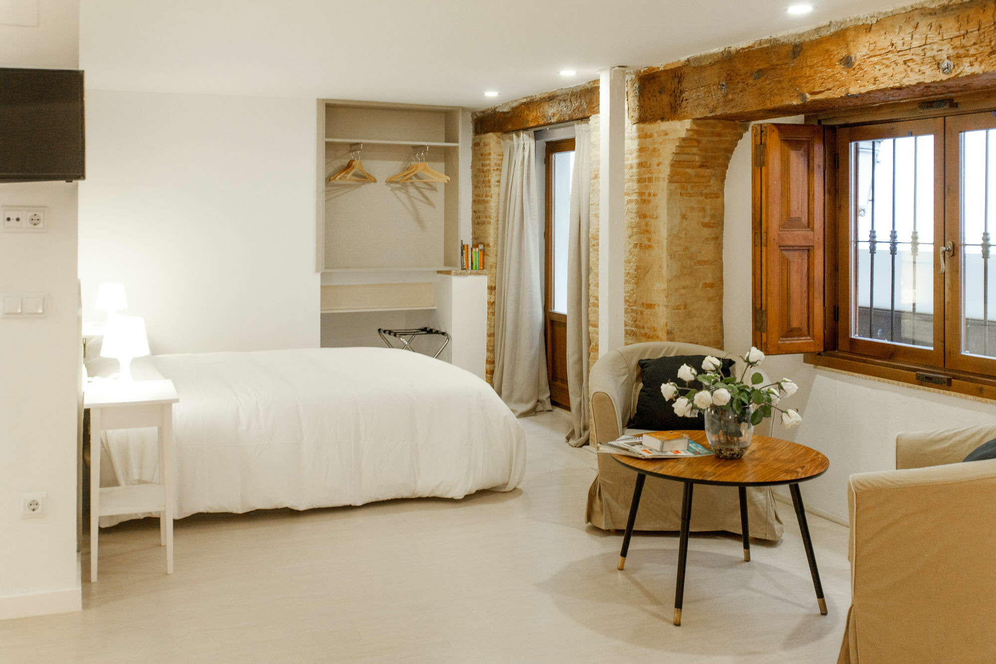 Host & Guest house Valencia
