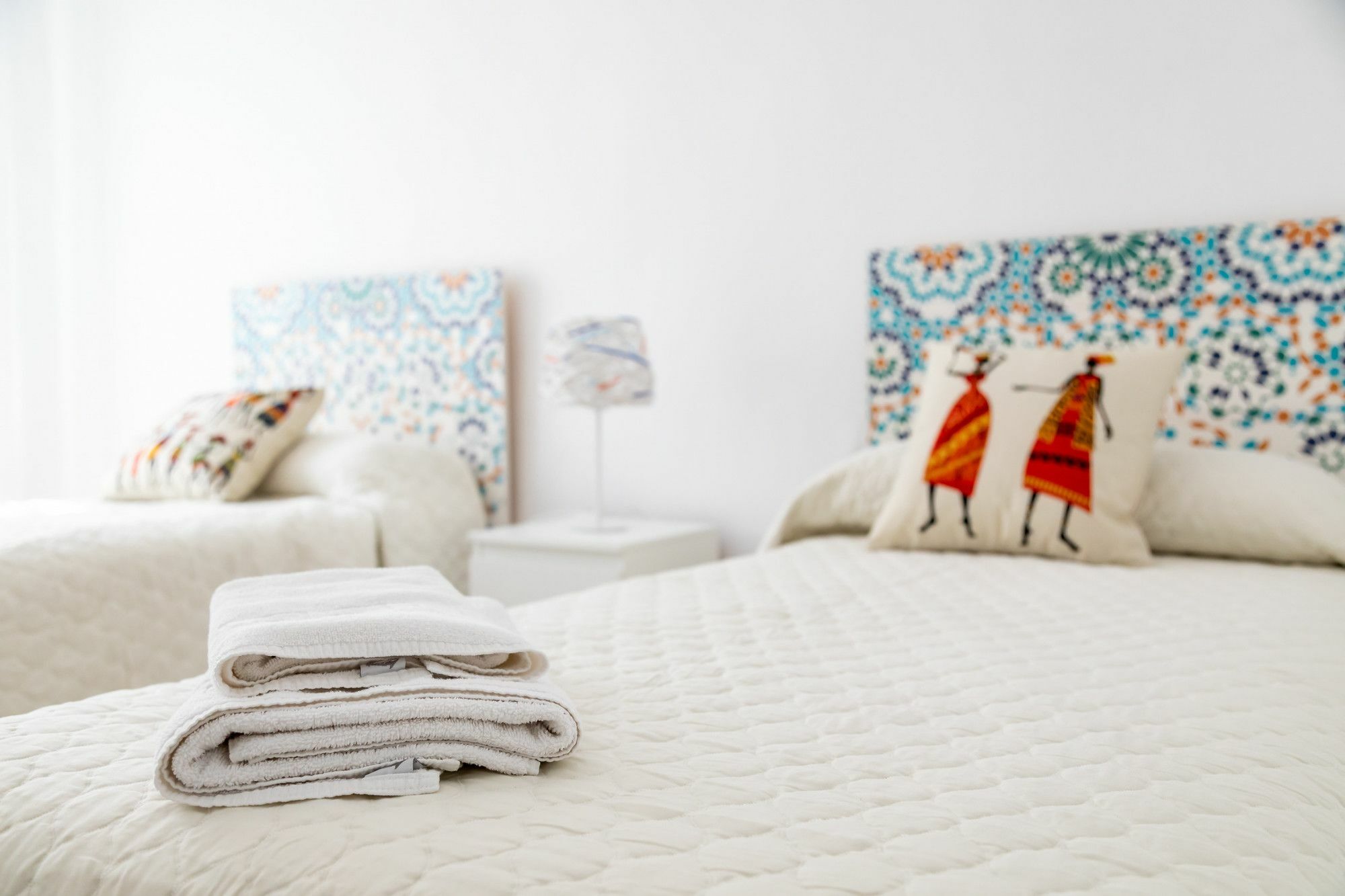 Travel Habitat Canovas * Valencia