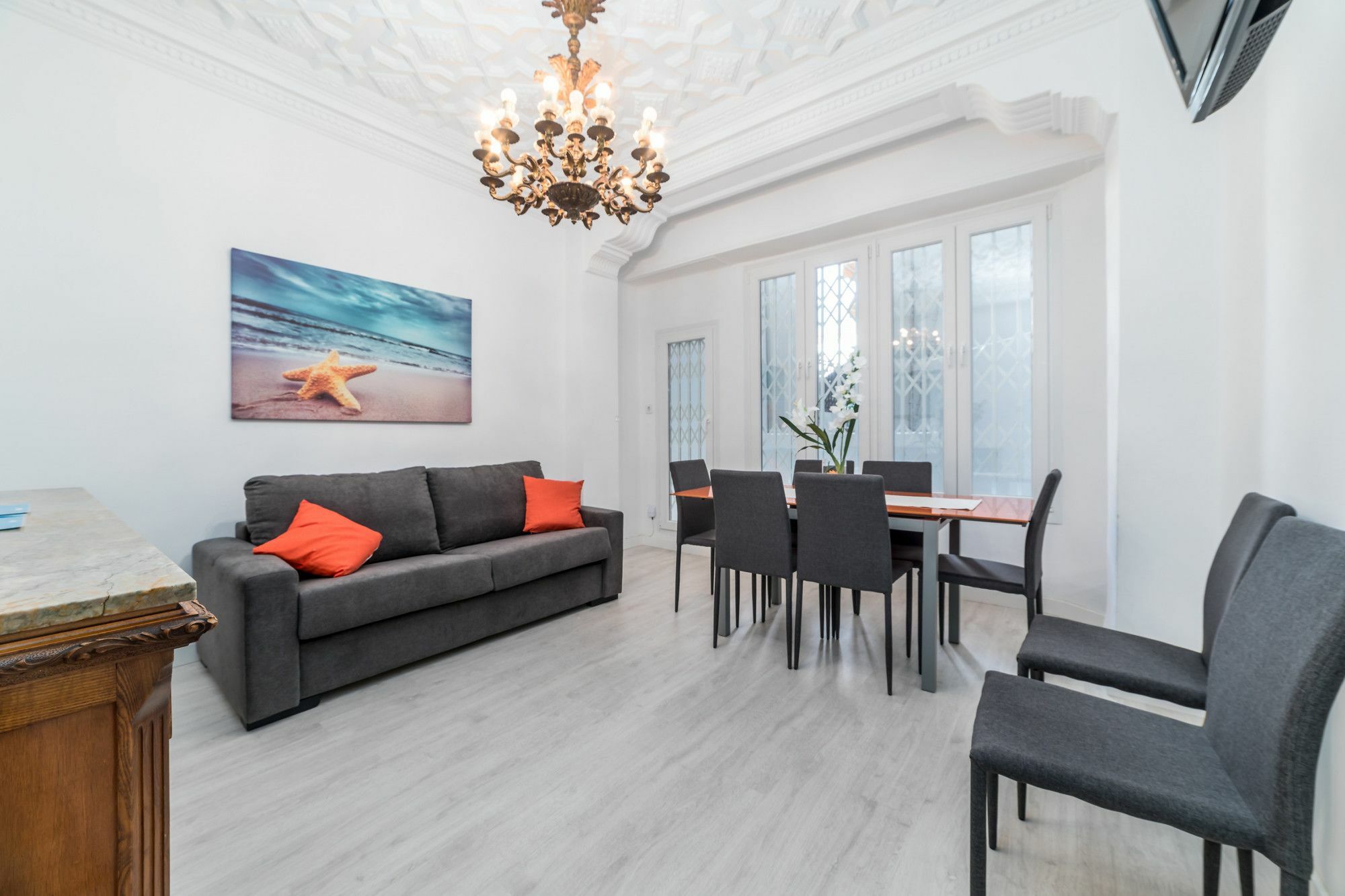 Travel Habitat Canovas Apartment
