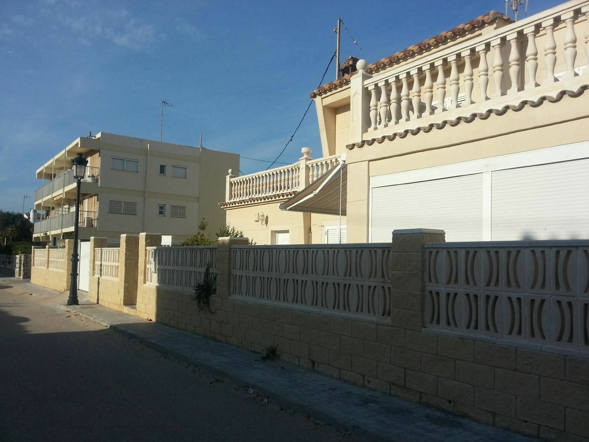 With 4 Bedrooms In Valencia, With Wonderful Sea View, Private Po Villa