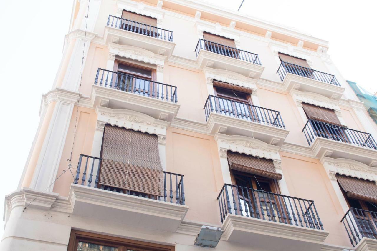 Apartment Living - Merced *