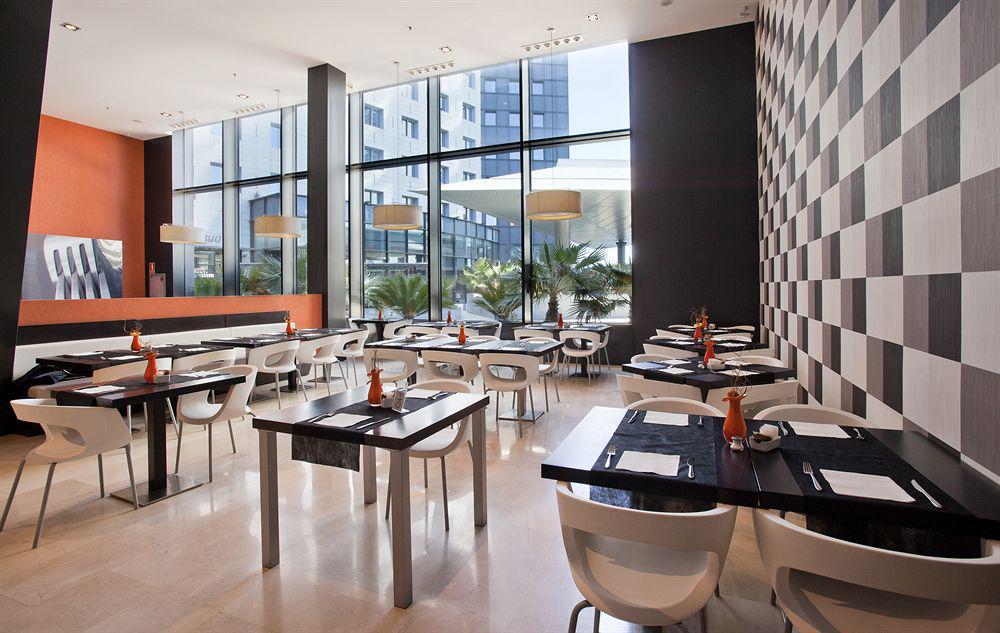 Ilunion Aqua 3 Hotel 3*