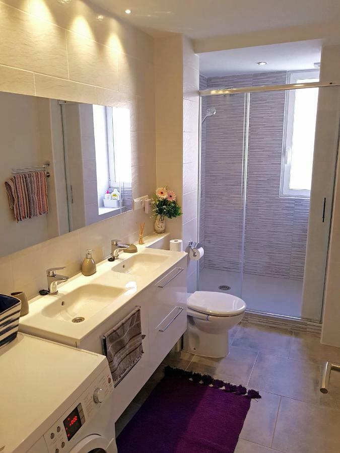 Apartment Lo's Beach Valencia