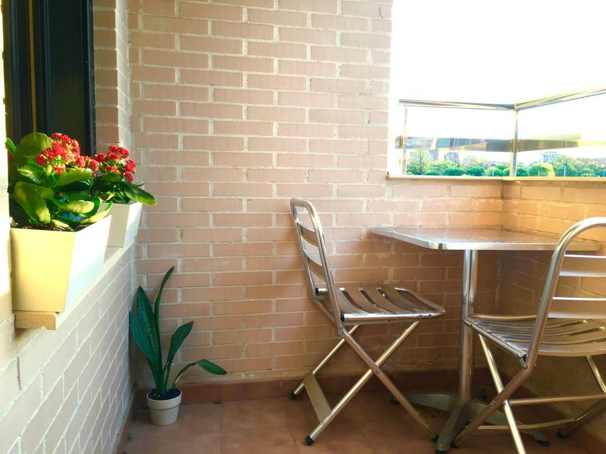 Sun @ Arts & Sciences + Parking Appartement *