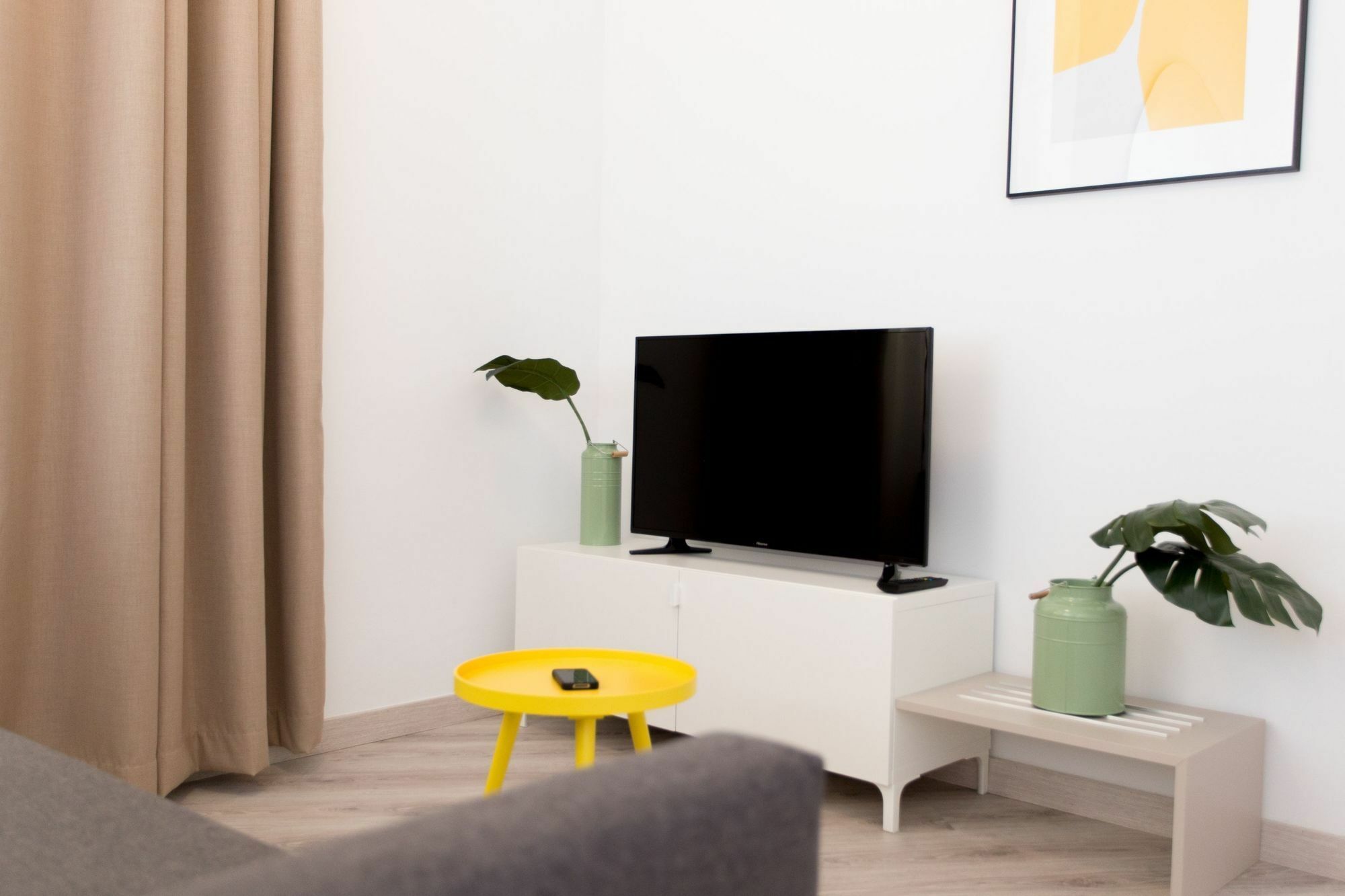 Wallace Apartment