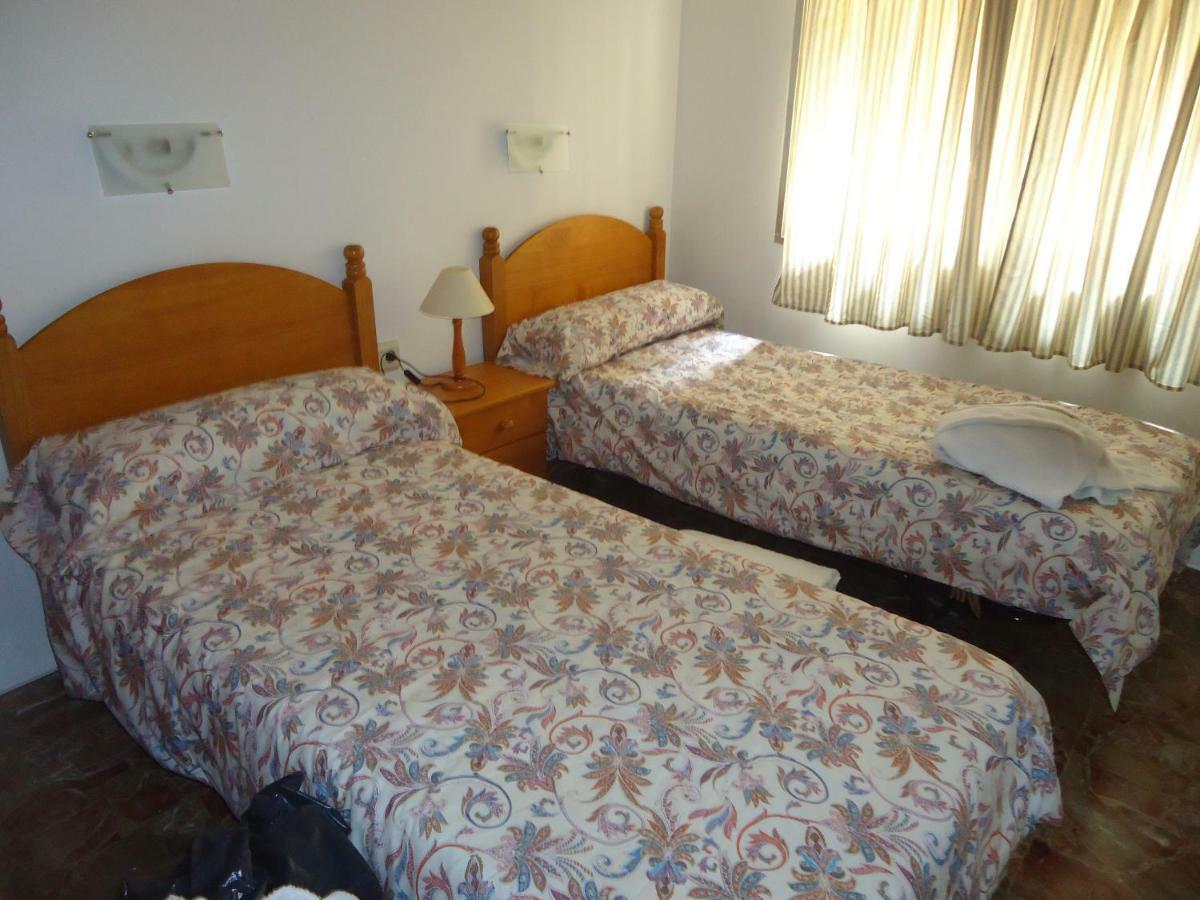 Centro Calle Cerrajeros Bed & Breakfast *