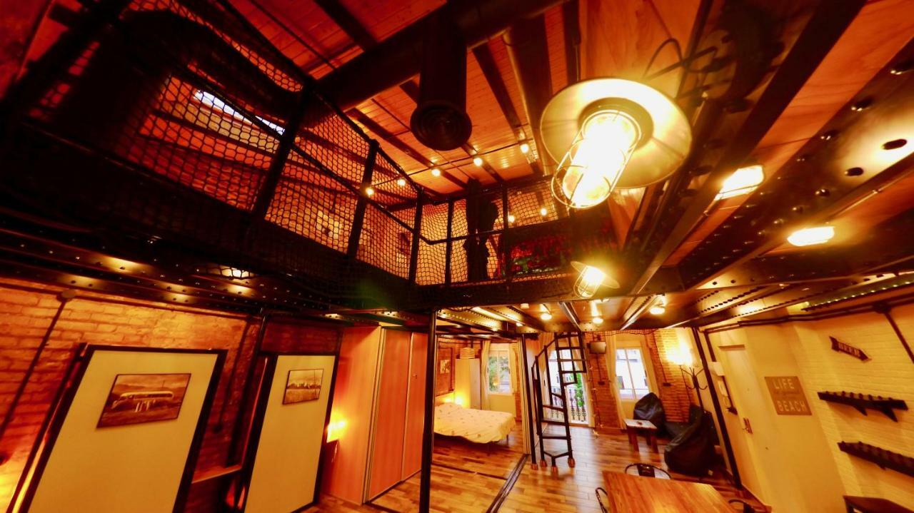Old Fisherman's House In Malvarrosa Apartment *