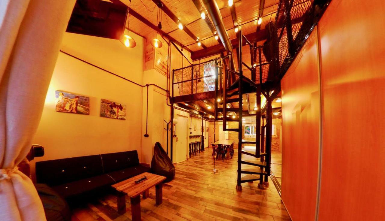 Apartment Old Fisherman's House In Malvarrosa Valencia