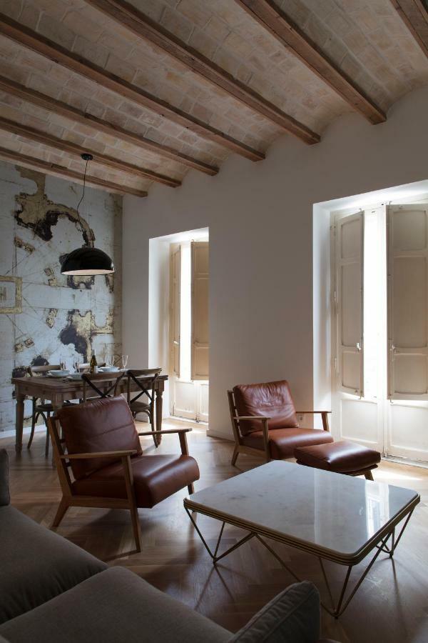 Apartamento Florit Flats - Chic And In A Lively But Quiet Area Walking Distance *