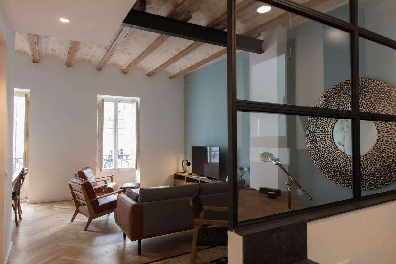 Apartamento Florit Flats - Chic And In A Lively But Quiet Area Walking Distance *