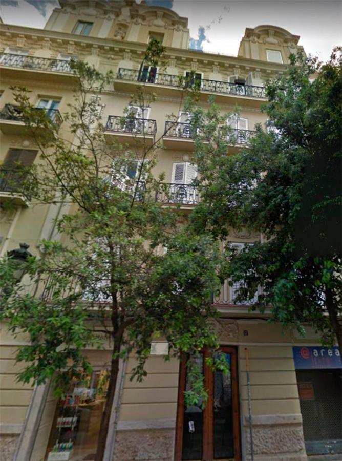 Florit Flats - Chic And In A Lively But Quiet Area Walking Distance Apartamento *
