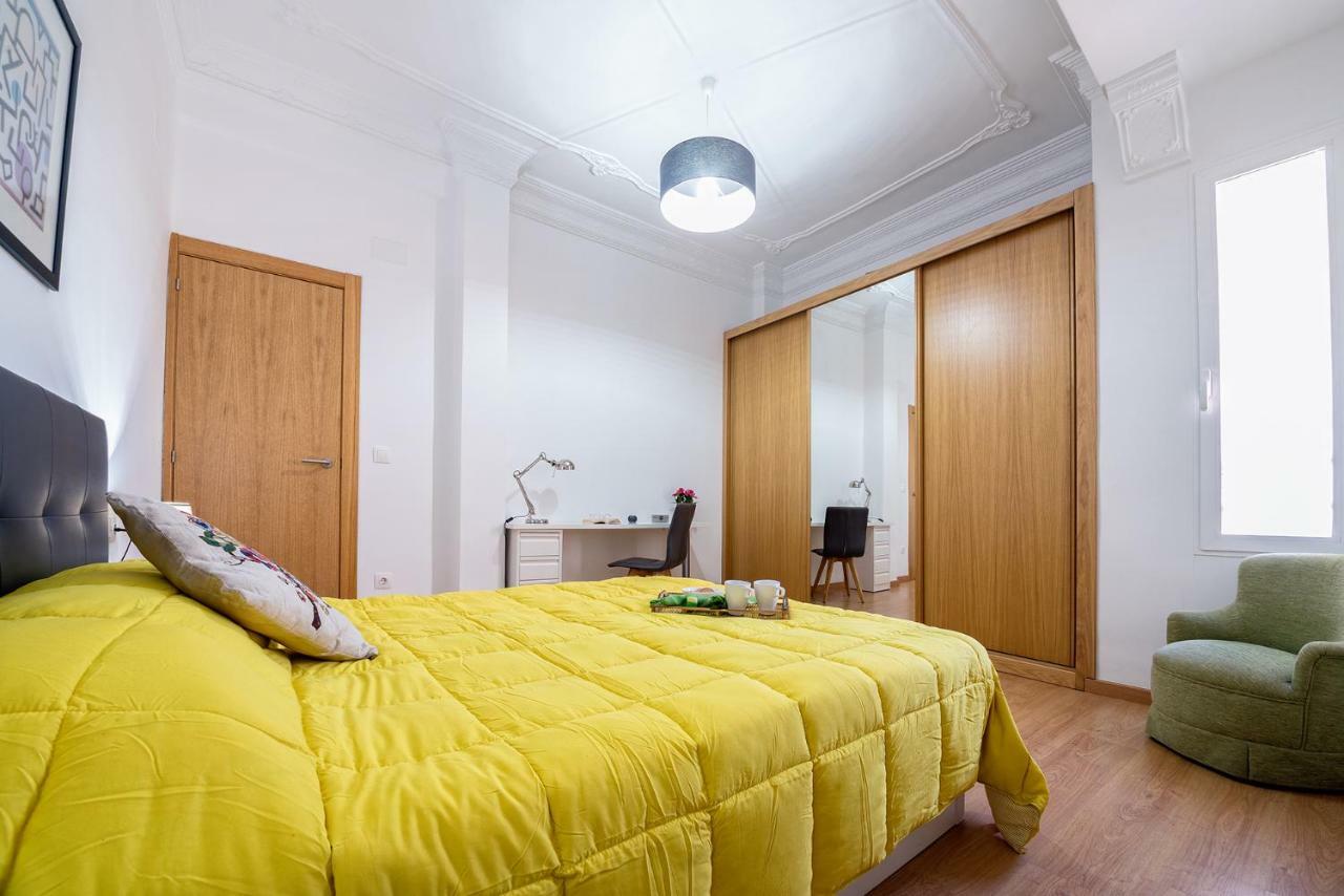Confortable * La Marina De Appartement *