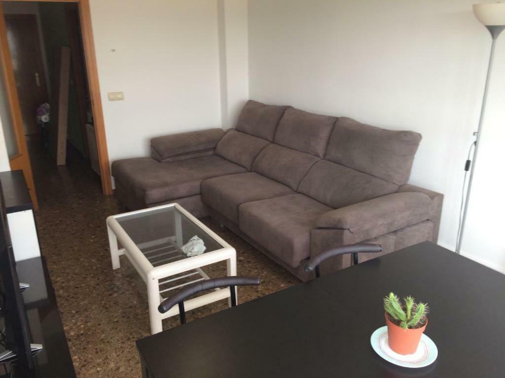 Apartamento Amplio Y Comodo Apartamento Con Parking Valência