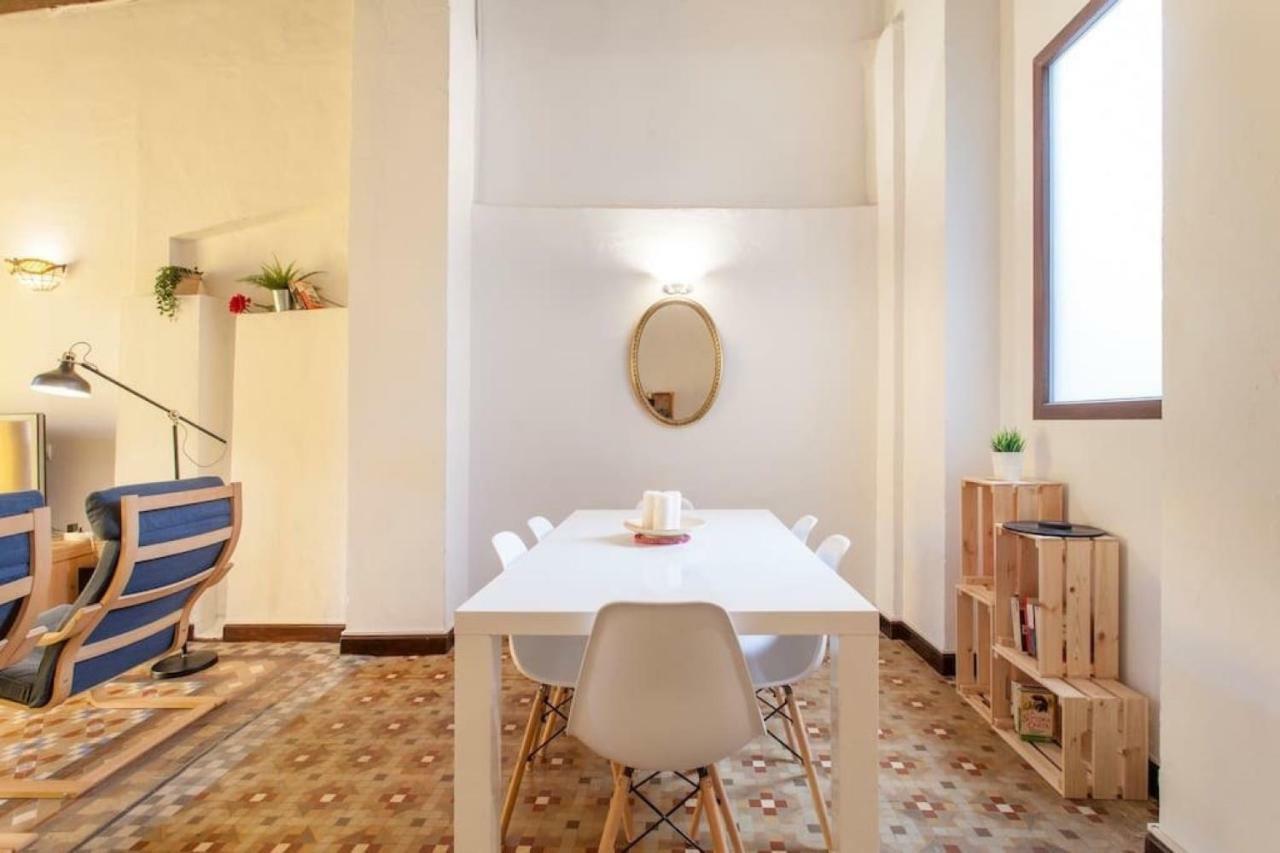 Luminous Attic Down Town Apartment