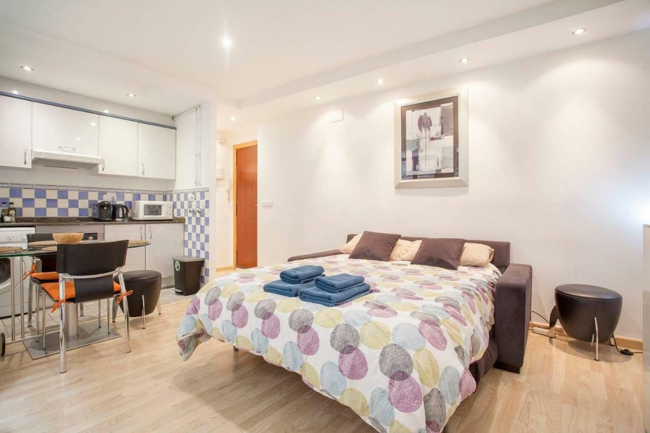 Centro Calle Cerrajeros Bed & Breakfast Valencia