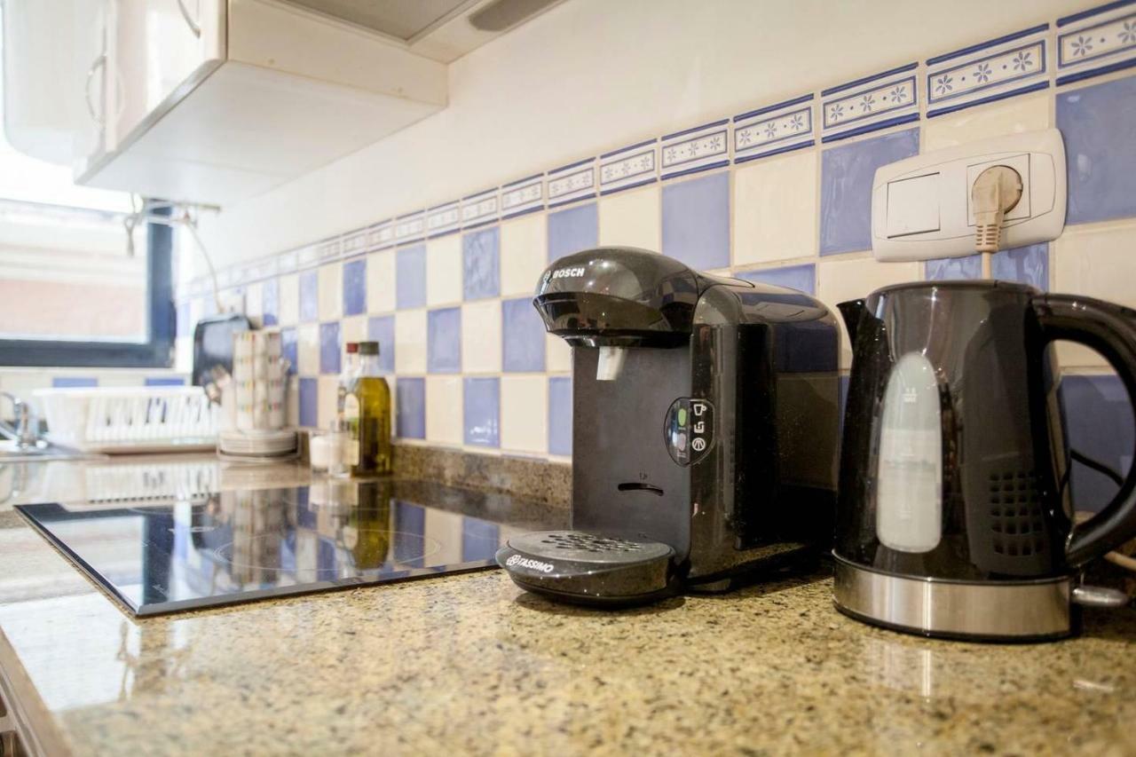 Centro Calle Cerrajeros Bed & Breakfast Valencia