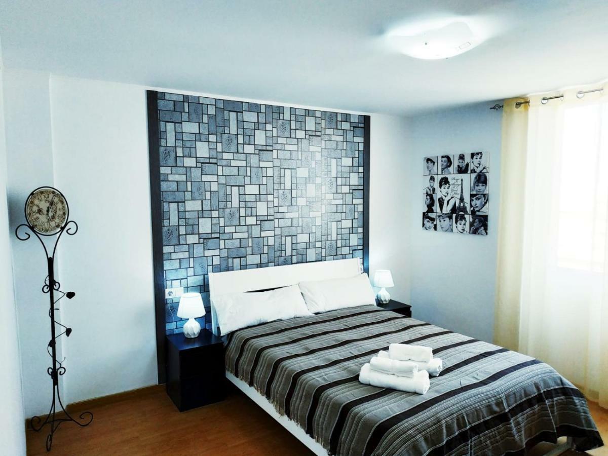Apartment On-line Luxury Apart Peset Aleixandre 135, Free Wi-fi