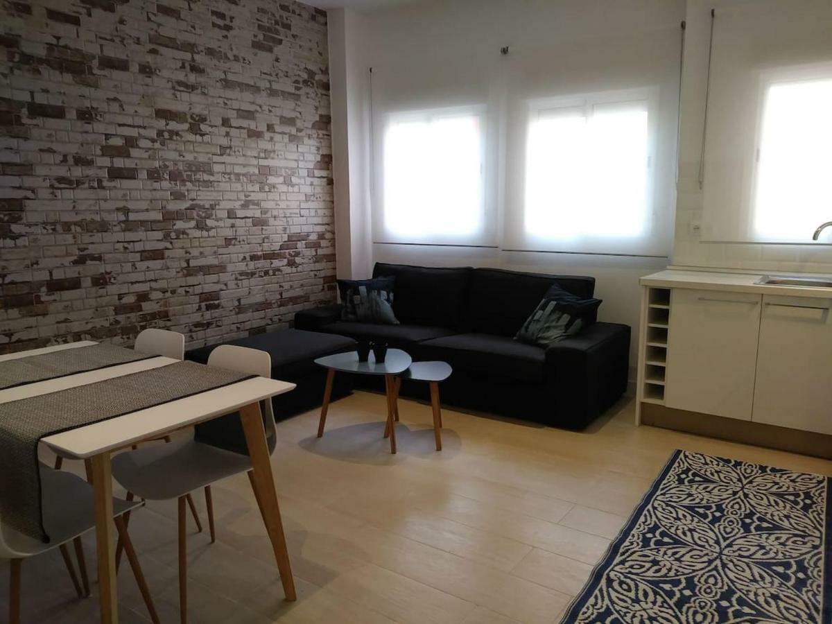 En Corts Flat Apartment *