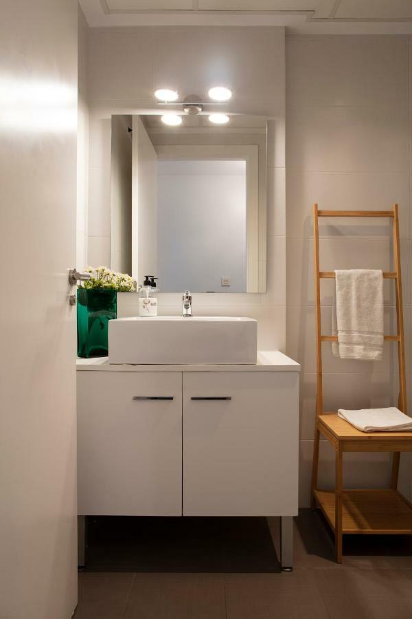 Beautiful One Bedroom Wifi Near Beach
