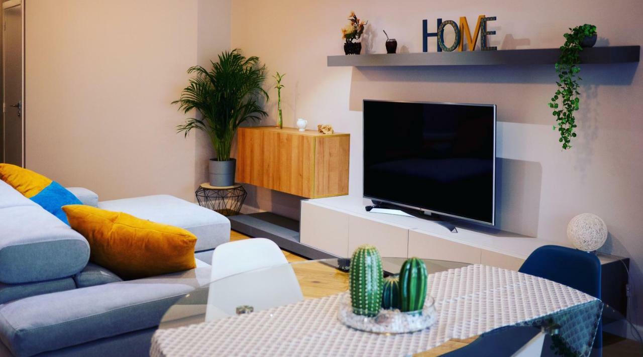 Apartment Hexagonal Design