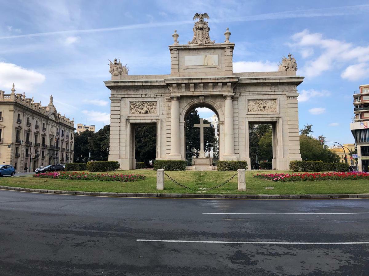Colon Market Downtown Apartment Valencia