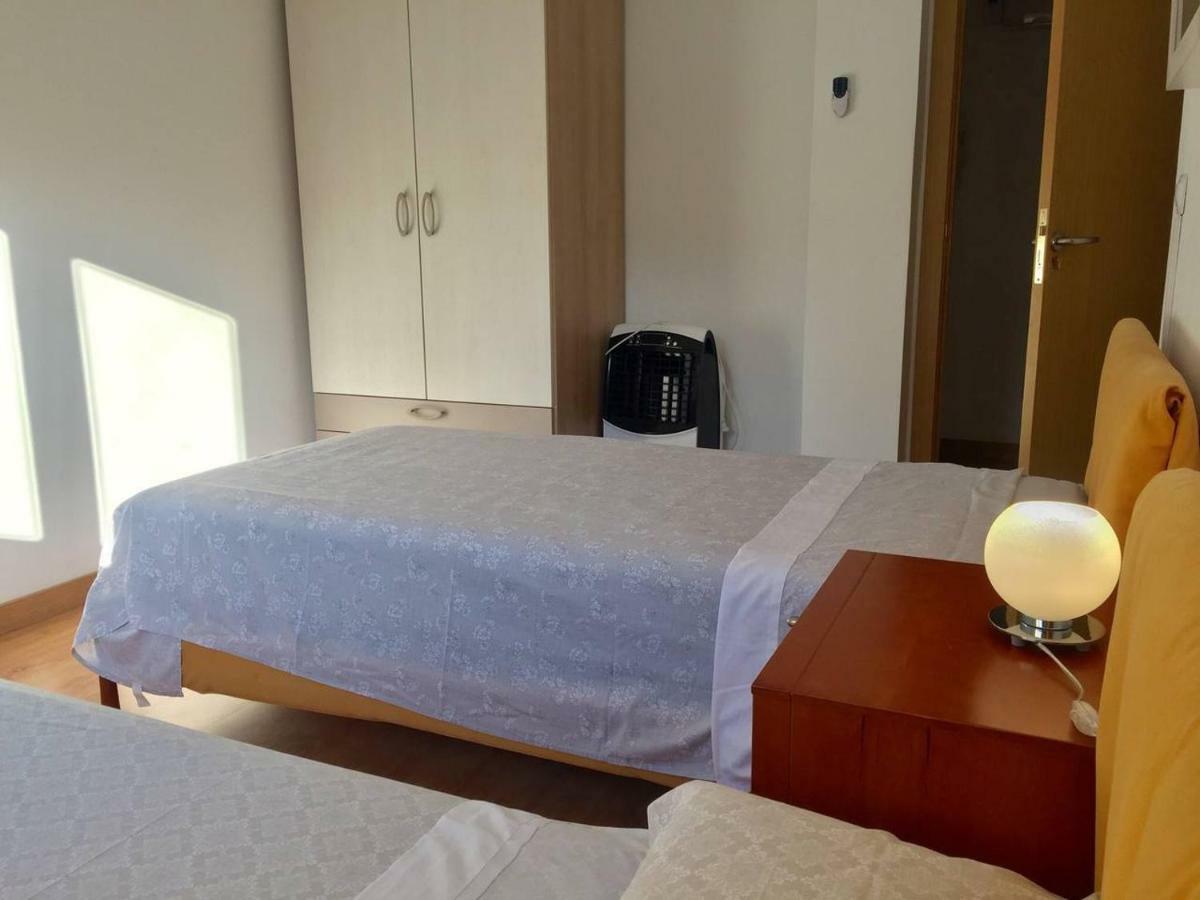 Apartment En Universidad Y Cerca De La Playa *