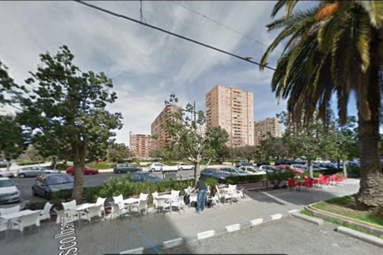 Apartamento En Universidad Y Cerca De La Playa