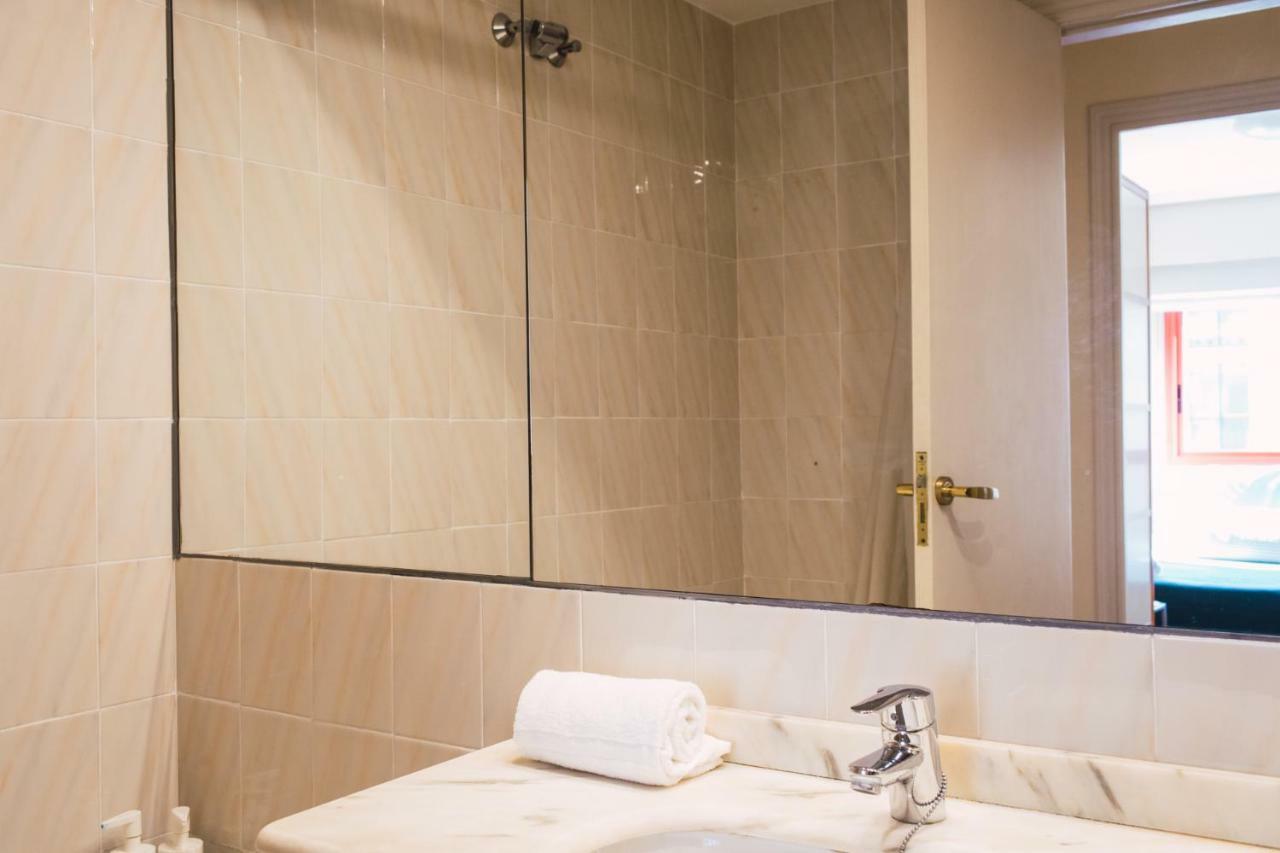 Apartment Florit Flats - Cozy 2 Bedroom By The Of Arts And Science *