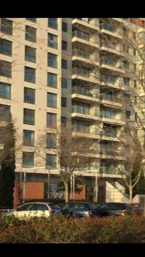 Loft En La Ciudad De Ciencias Y Cerca De La Playa Apartment *