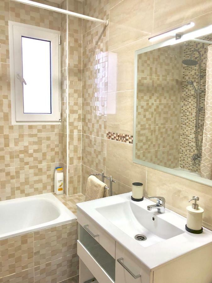 Apartment Cozy In Valencia! Wi-fi ! *